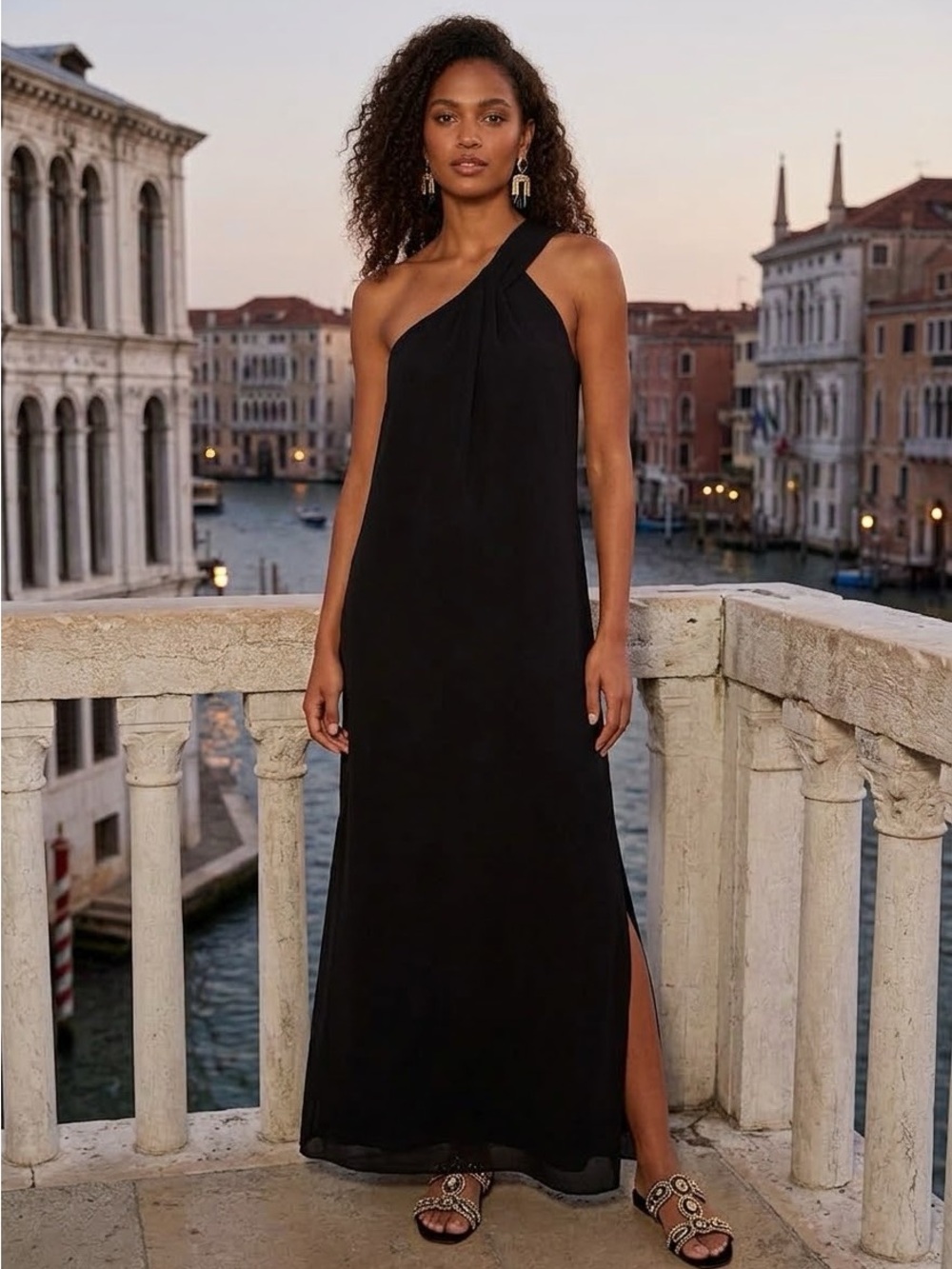 New Pomander Place Black Soleil Gown Size 3XL